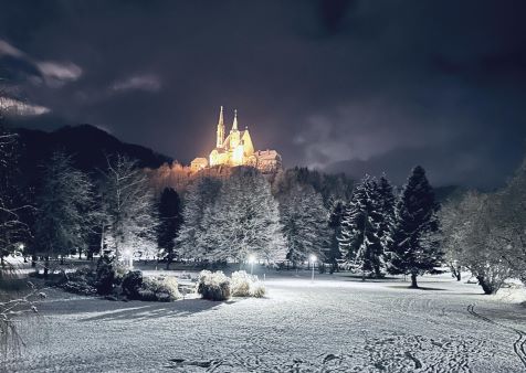 winterzauber-stra-engel.jpeg